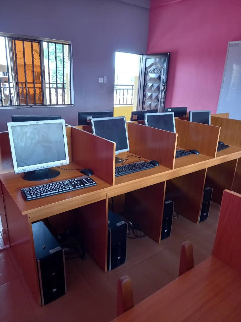 Language Laboratory Workstation