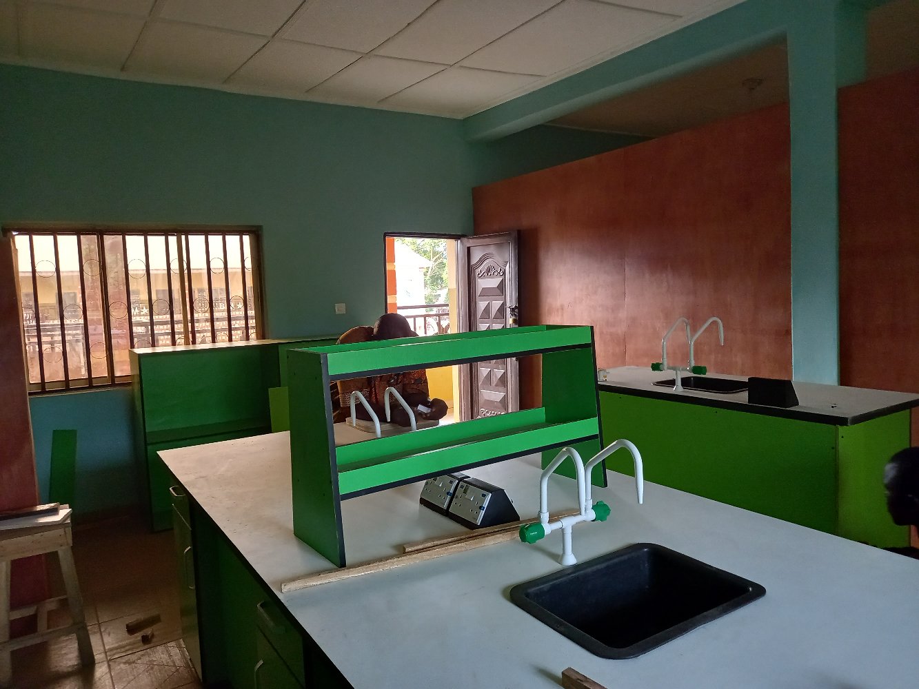 A dependable science and technology equipment supplier.